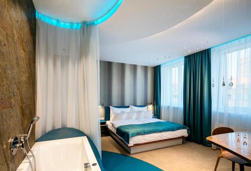 فندق Pytloun Imperial Design Suites