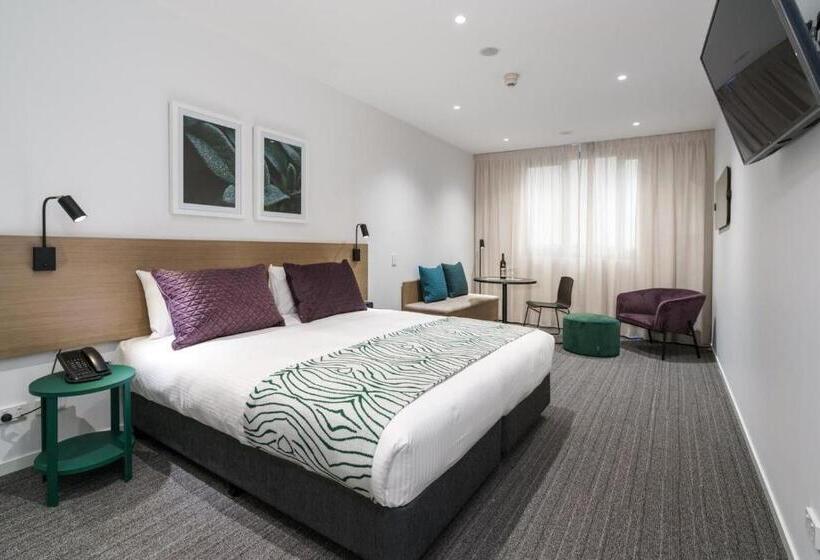 בית מלון כפרי Quest Springfield Central