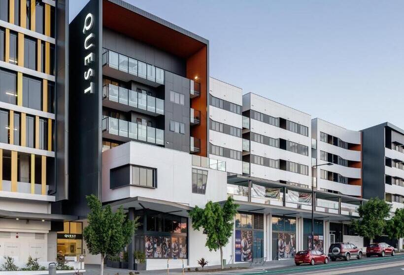 호텔 Quest Springfield Central