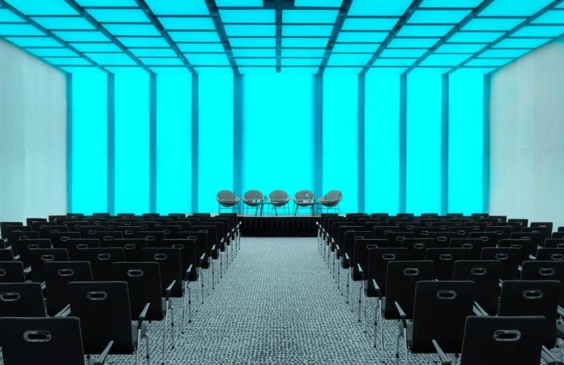 Отель Renaissance Warsaw Airport