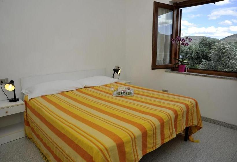 فندق Li Menduli Residence