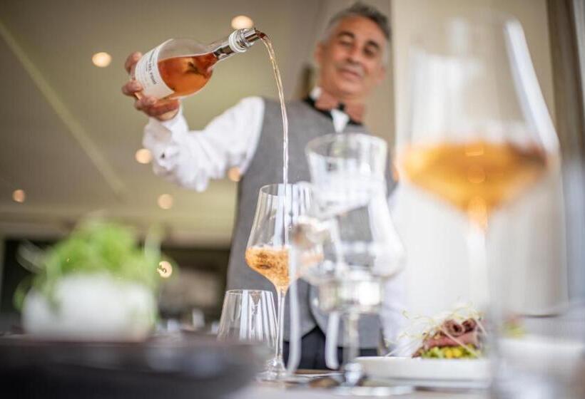 ホテル Restaurant La Siala