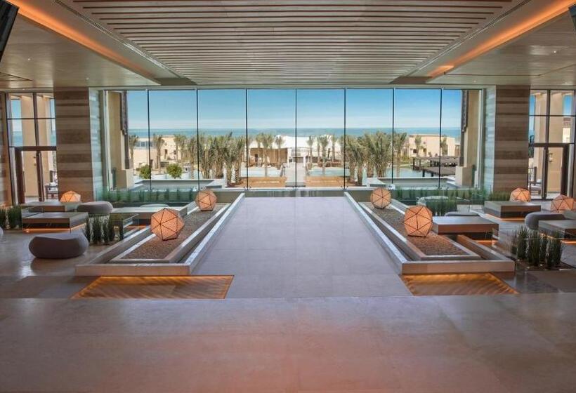 Отель Saadiyat Rotana Resort And Villas