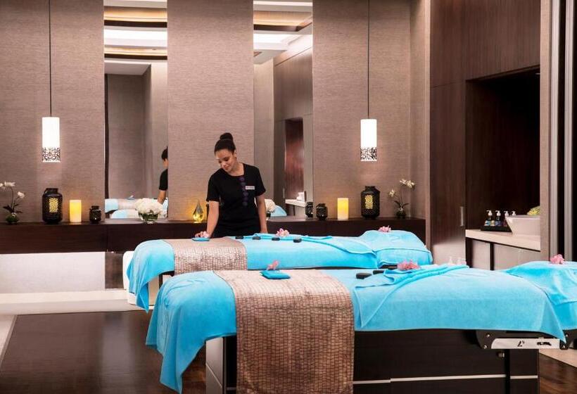 Отель Saadiyat Rotana Resort And Villas