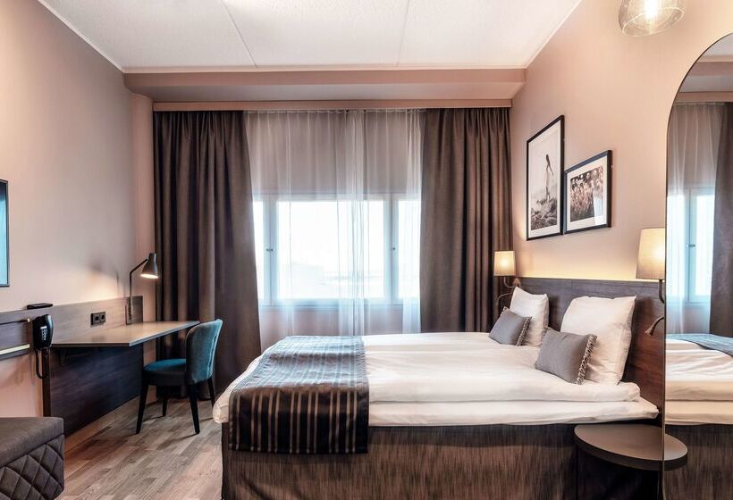 فندق Scandic Helsinki Airport