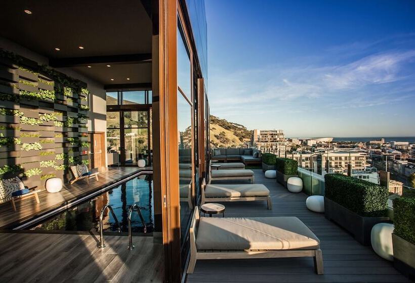 בית מלון כפרי Sunsquare Cape Town City Bowl