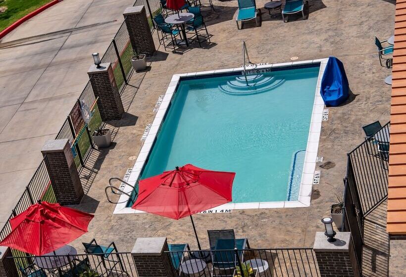فندق Towneplace Suites By Marriott Dallas Mesquite