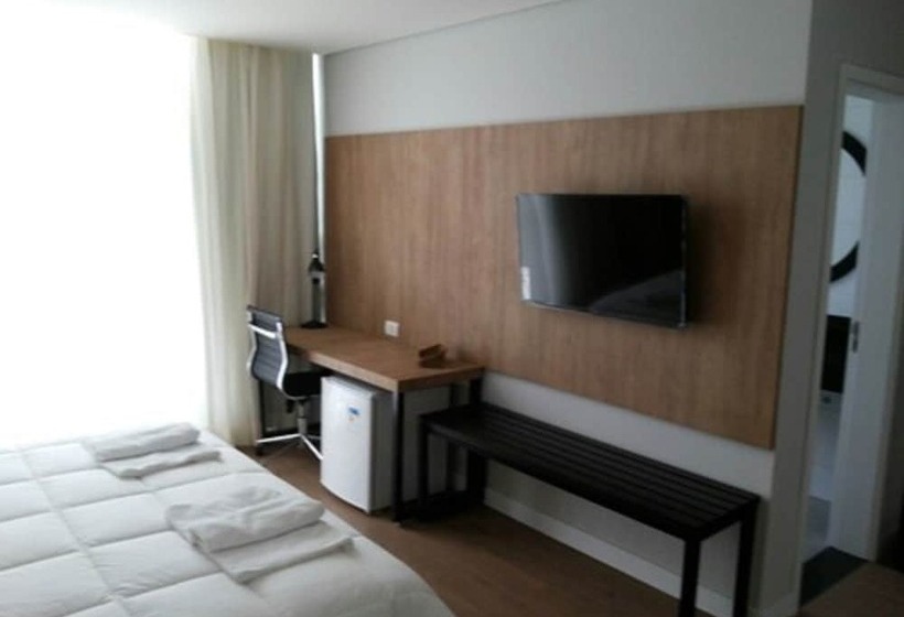 Отель Transamerica Executive Maringa