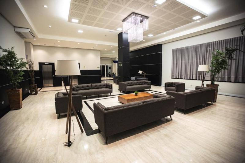 Отель Transamerica Executive Maringa