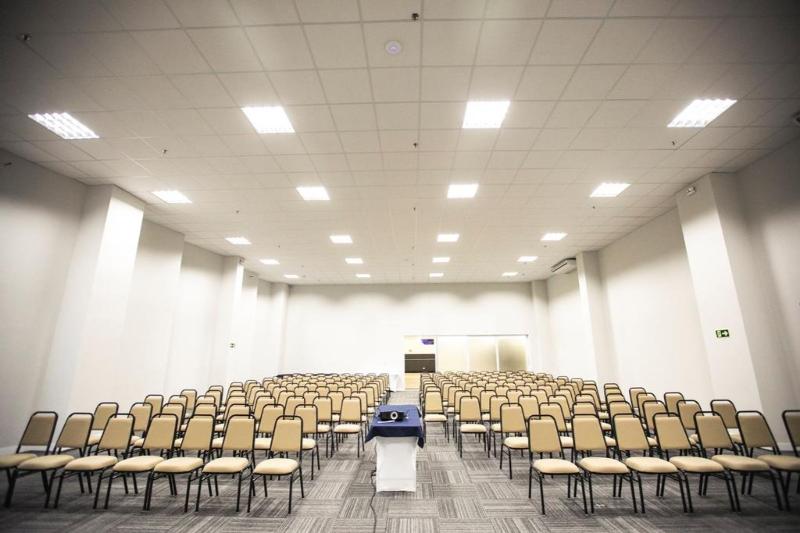 Отель Transamerica Executive Maringa