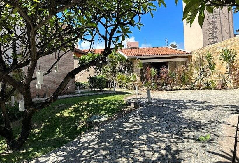 בית מלון כפרי Pousada Tropical Ilhas