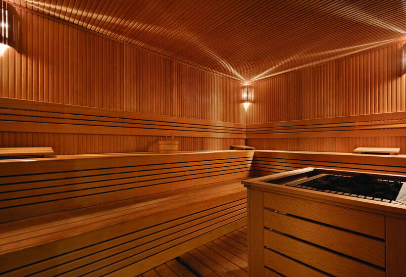 ホテル Tryp By Wyndham Istanbul Basın Ekspres