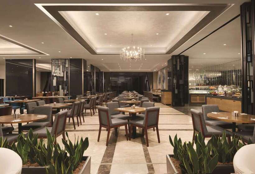 ホテル Tryp By Wyndham Istanbul Basın Ekspres