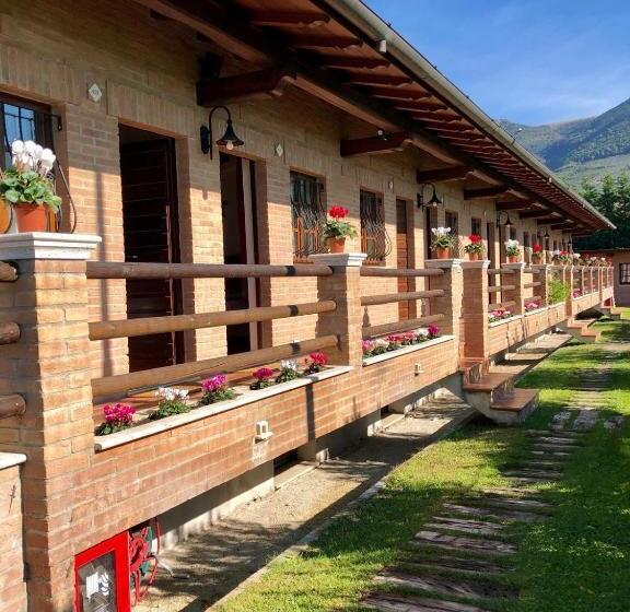 בית מלון כפרי Villa Verde