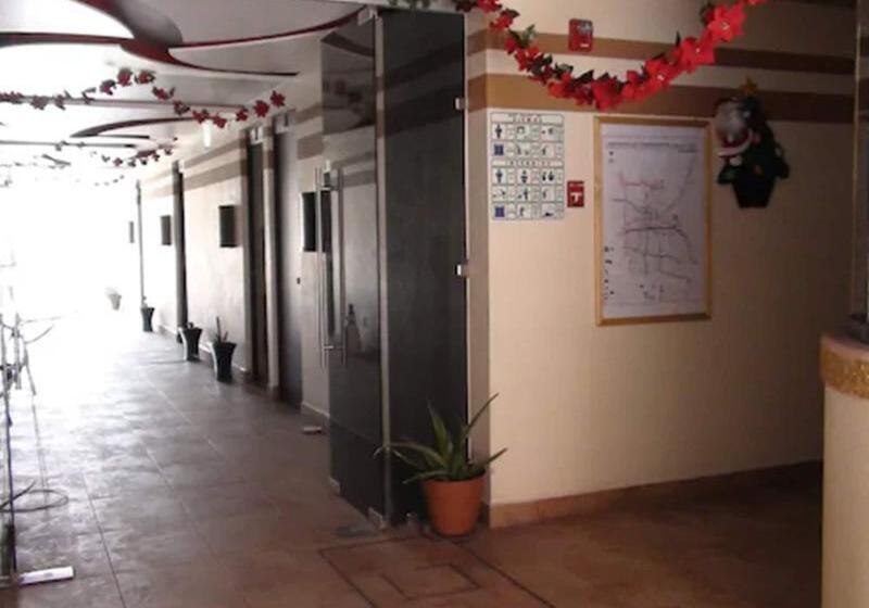 Отель & Villas 7