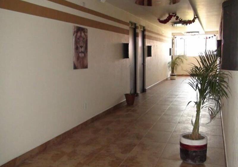 Отель & Villas 7