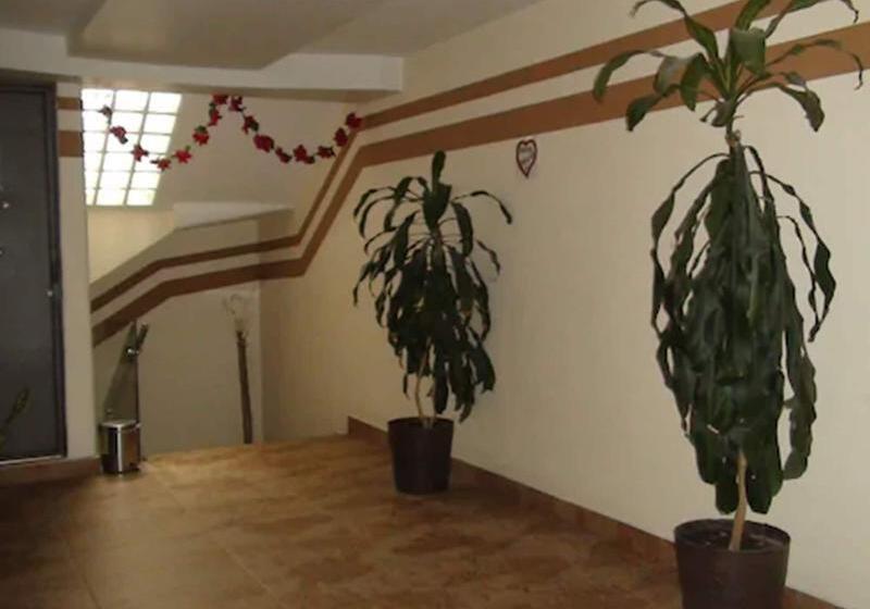 Отель & Villas 7