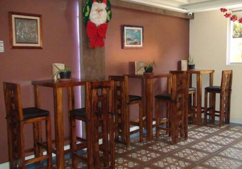 Отель & Villas 7