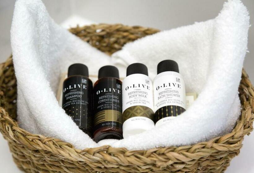 호텔 White Pearls Luxury Suites   Adults Only