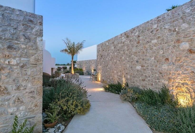 호텔 White Pearls Luxury Suites   Adults Only