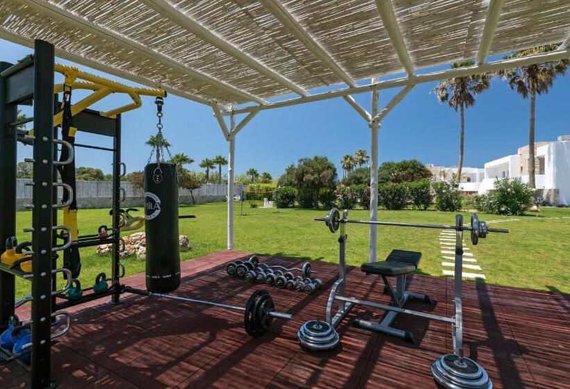 호텔 White Pearls Luxury Suites   Adults Only