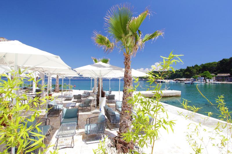 Kalamota Beach House
