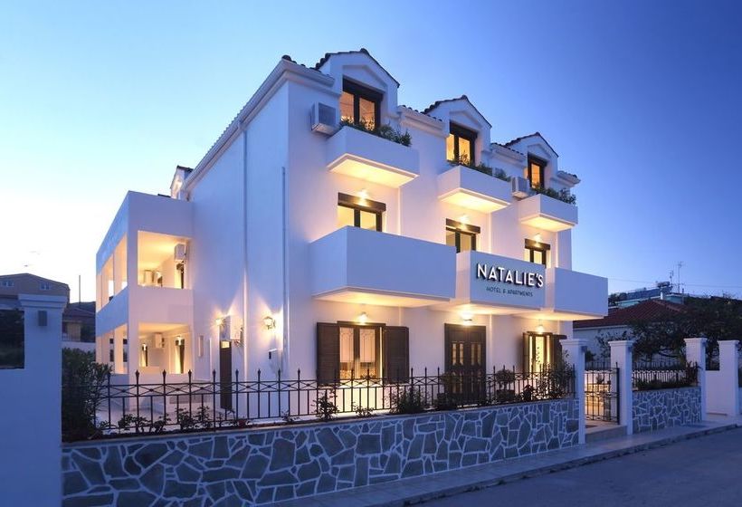 Natalie's Hotel & Apartments