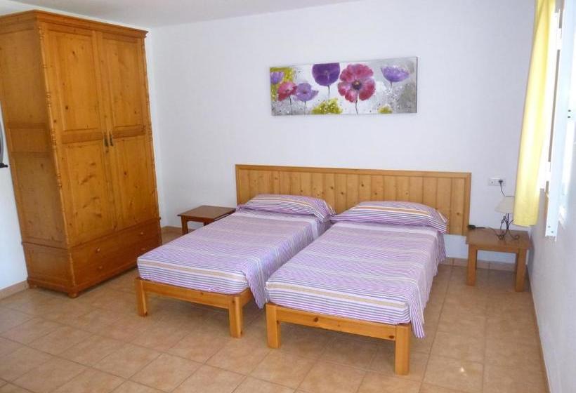 Apartamentos Playa Calan Blanes