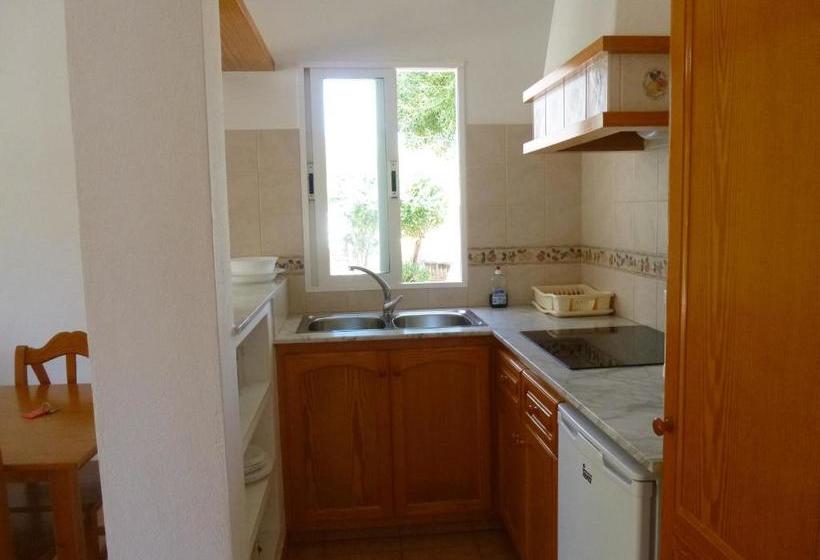 Apartamentos Playa Calan Blanes