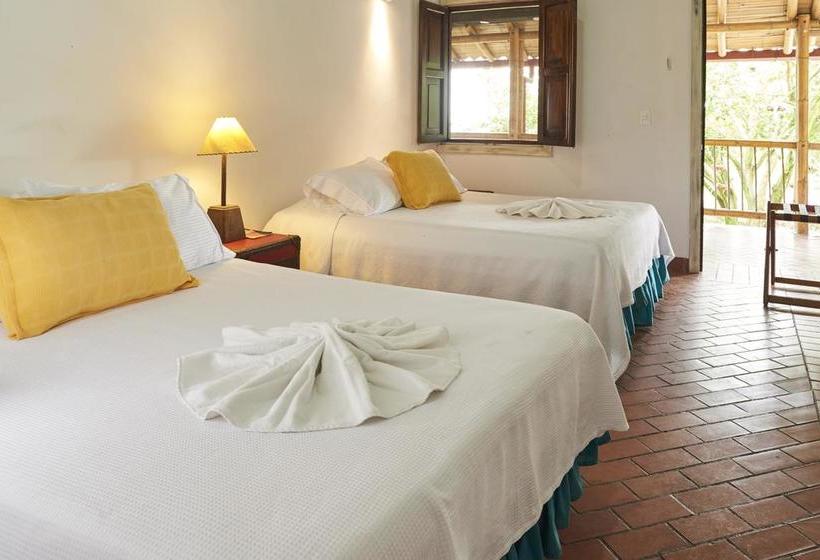 リゾートホテル Hacienda Combia