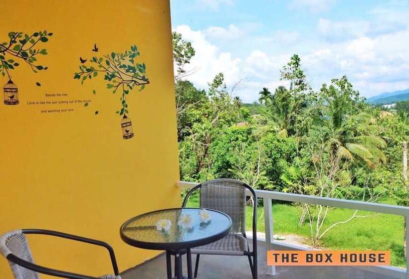 منتجع The Box House