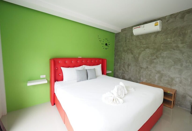 منتجع The Box House