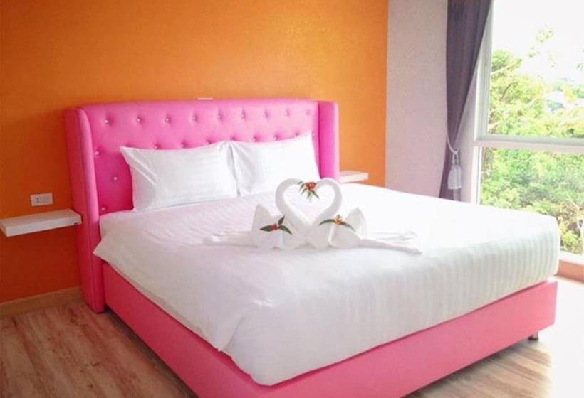 منتجع The Box House