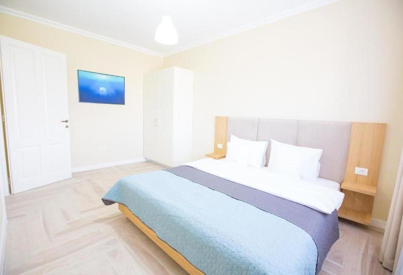 The One & Only Dumbravita