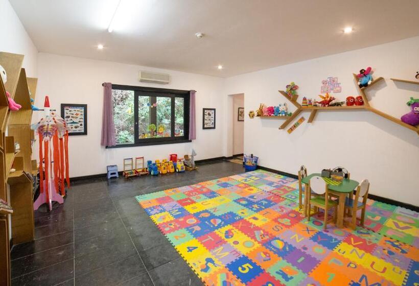 Vedana Lagoon Resort & Spa