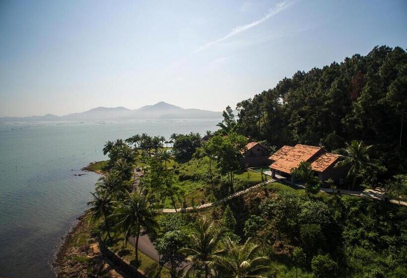 Vedana Lagoon Resort & Spa