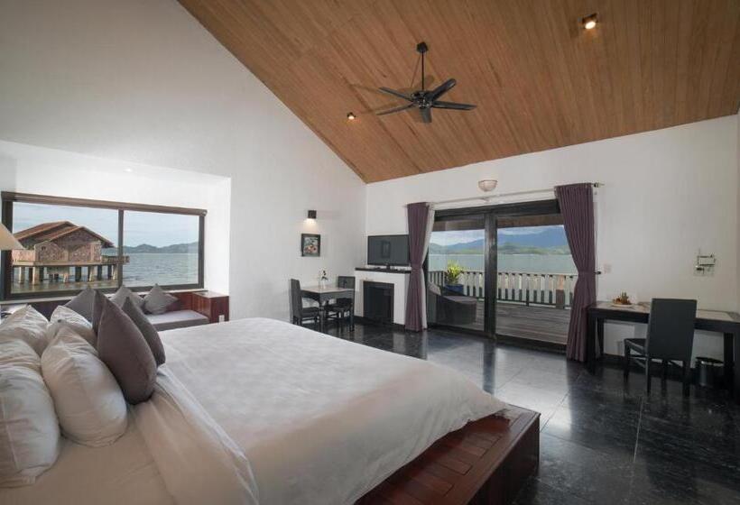 Vedana Lagoon Resort & Spa