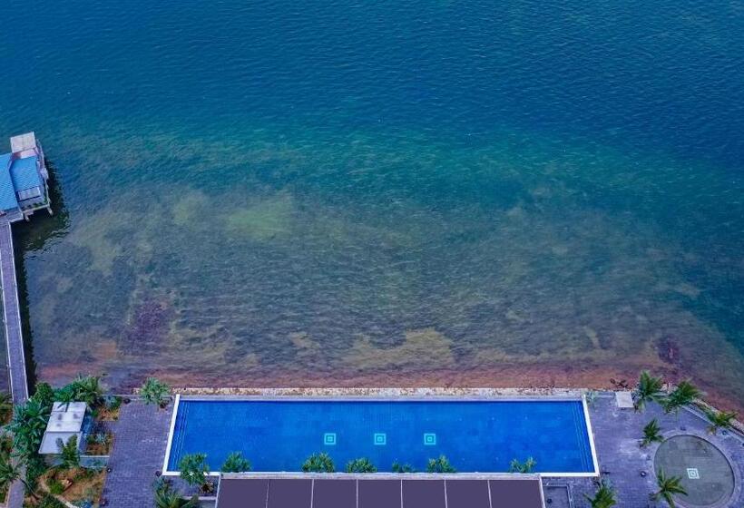 Vedana Lagoon Resort & Spa