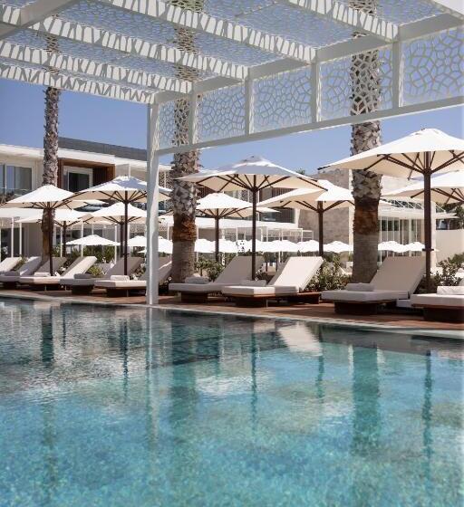 Yalikavak Marina Hotel By Social Living Collection