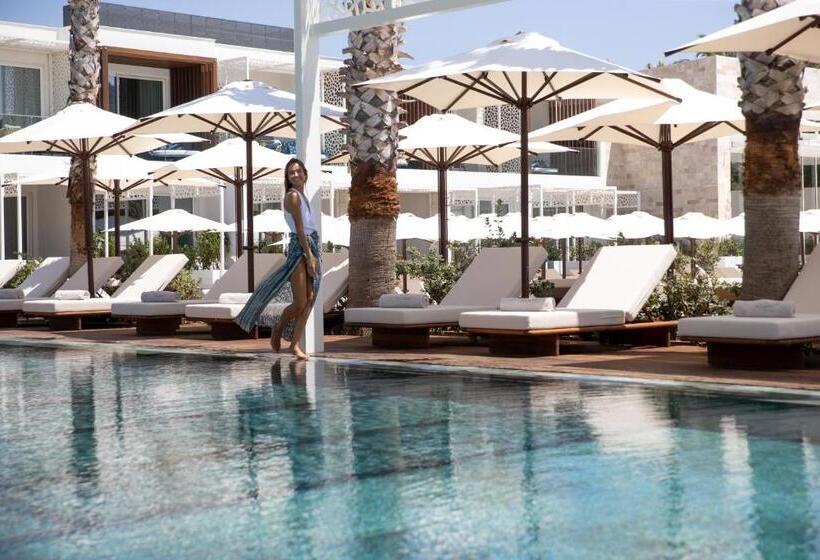 Yalikavak Marina Hotel By Social Living Collection