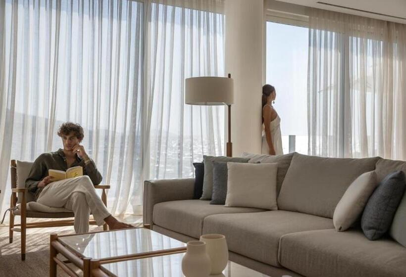 Yalikavak Marina Hotel By Social Living Collection