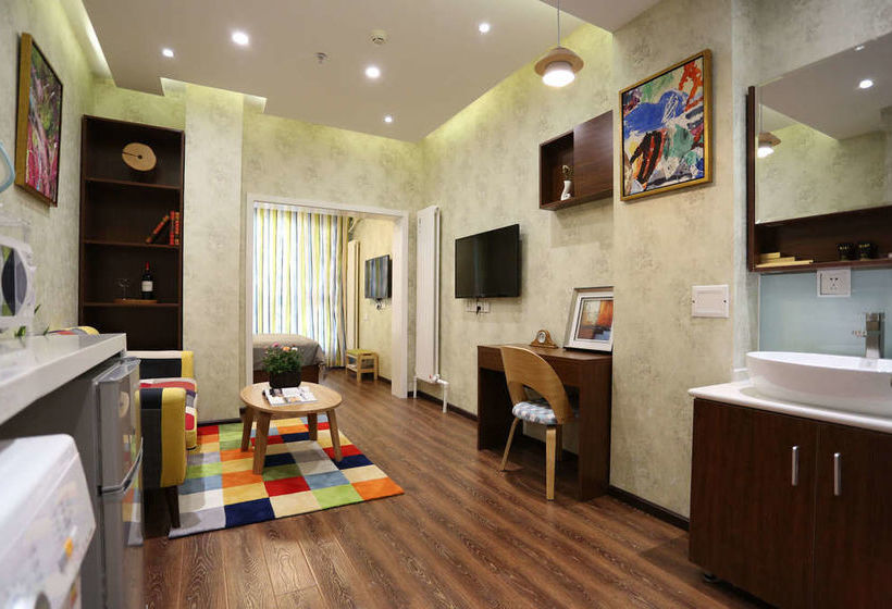 Yijia Nascent State International Service Apartment