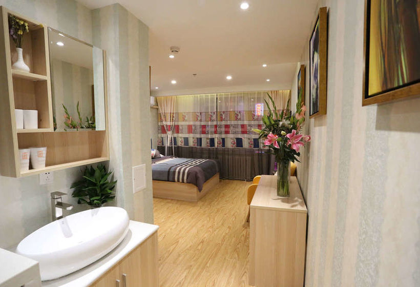 Yijia Nascent State International Service Apartment