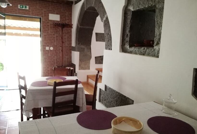 ユースホステル Sawmill Azores