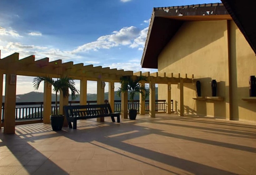 Amara Residences