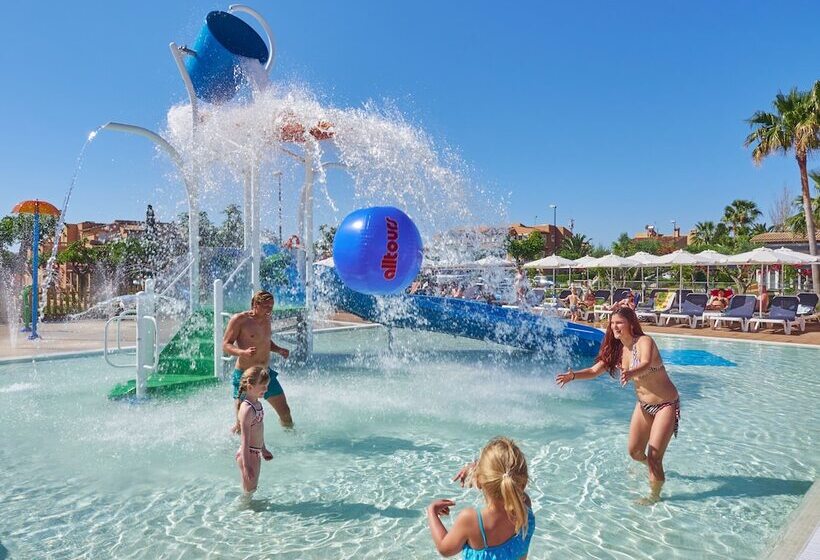 Aparthotel Ciudad Laurel