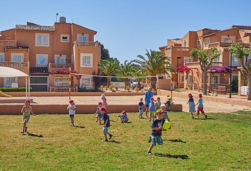 Aparthotel Ciudad Laurel