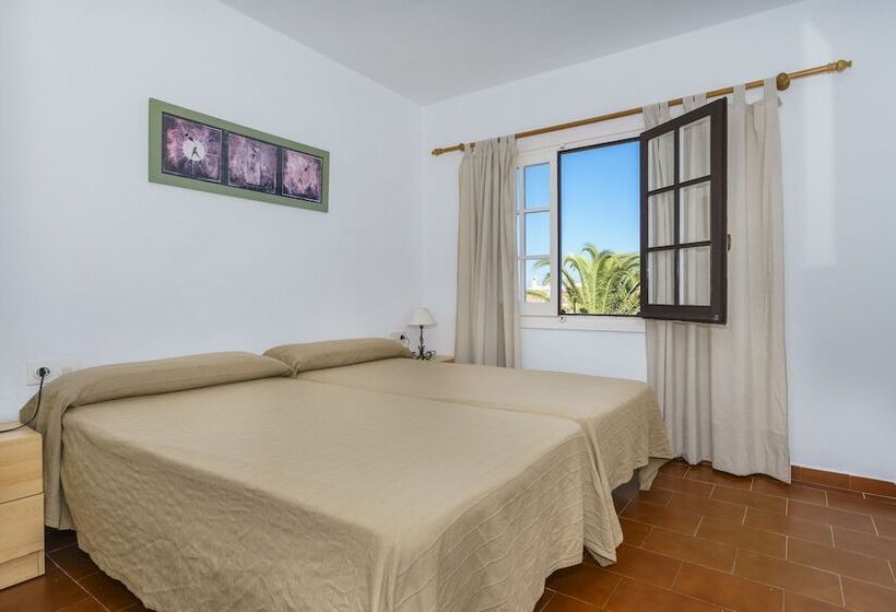 Apartamentos Posidonia