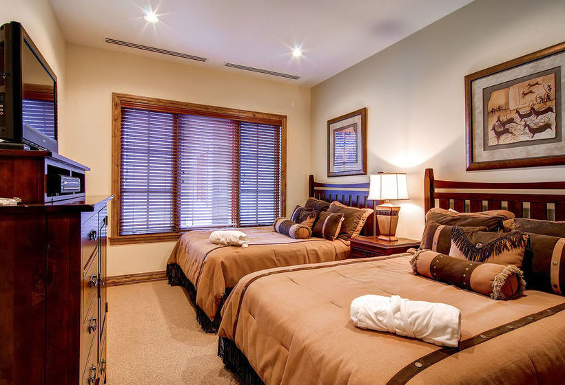 Beaver Creek Landing