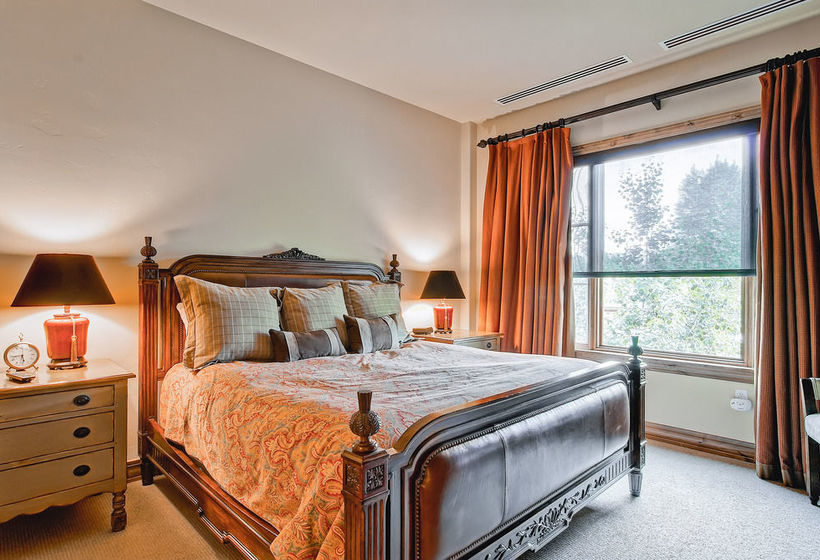 Beaver Creek Landing